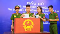 Đã có 65 triệu cử tri đi bỏ phiếu