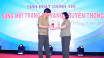 Sáng mãi trang sử vàng truyền thống