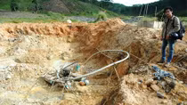 Sập hầm khai thác thiếc, 2 người tử nạn