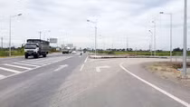 Cần lắp đặt thêm biển báo giao thông tại các đường nối, các nút giao với đường cao tốc Hà Nội - Hải Phòng