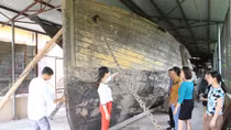 Tìm “bến đậu” cho báu vật dưới lòng sông Hồng