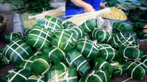 Tết sớm biếc xanh ở làng bánh chưng Tranh Khúc 