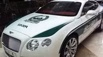 Ngắm dàn siêu xe 'cực khủng' của cảnh sát Dubai