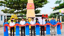 Mô hình cột mốc chủ quyền Trường Sa đầu tiên ở TP Sóc Trăng