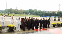 Lãnh đạo Đảng, Nhà nước vào Lăng viếng Chủ tịch Hồ Chí Minh