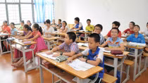 Nở rộ các khóa học hè: Quảng cáo như hàng hóa