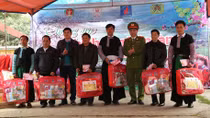 Lóng Luông thắm thiết tình quân dân