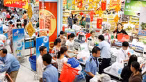 Siêu thị dành nhiều ưu đãi cho khách hàng dịp đầu năm