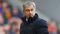 Mourinho xác nhận với bạn bè là dẫn dắt M.U từ hè 2016