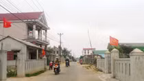 Làng chài tỉ phú nơi cửa biển