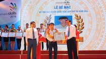 Phó Thủ tướng Vũ Đức Đam tham dự Lễ bế mạc kỳ thi tay nghề quốc gia lần thứ IX