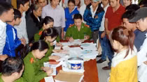 Những “bóng hồng” tận tụy với công việc