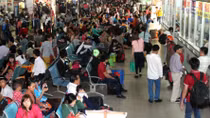 TP HCM: Lưu lượng hành khách tăng 50% trong 6 ngày nghỉ lễ