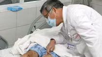 Ca nhiễm não mô cầu đầu tiên ở Hà Nội: Vài ngày nữa có thể được ra viện