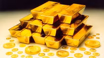 Giá vàng hôm nay 17-3: Thăng hoa sau quyết định của Fed
