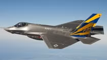 Tướng Mỹ lo lắng Nga và Trung Quốc sẽ vượt mặt "tia chớp" F-35
