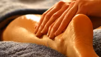 Mất sạch tiền sau khi vào massage với một phụ nữ lạ mặt