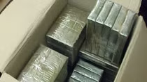 Phá hai vụ vận chuyển ma túy, thu hơn 10 bánh heroin