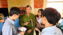 Xài hết tiền, tài sản, hoang báo bị cướp 