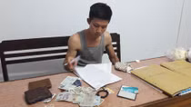 Đi thăm bạn gái, "tranh thủ" cướp giật