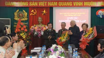 Một trong những nhà văn đầu tiên viết về chiến công của lực lượng Công an