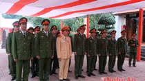 Công an huyện Quỳ Hợp dâng hương cố Bộ trưởng Trần Quốc Hoàn