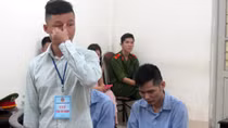 Xâm phạm chỗ ở công dân để cướp tài sản, ba bị cáo lĩnh án 35 năm 6 tháng tù