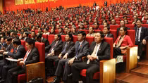 Đoàn đại biểu Thủ đô thay mặt nhân dân cả nước chào mừng Đại hội XII
