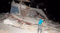 Điện thăm hỏi Ecuador về trận động đất gây thiệt hại to lớn về người và của
