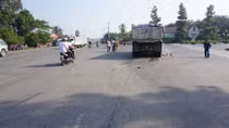 Trên đường đi thăm người thân, 3 người thương vong vì tai nạn giao thông