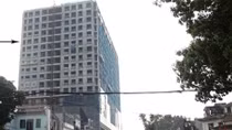 Cưỡng chế tháo dỡ phần sai phạm tại Dự án số 8B Lê Trực