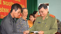Tết vì người nghèo- Xuân Bính Thân 2016" về với bà con xã Cẩm Thanh, Quảng Nam
