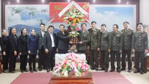 Tòa Giám mục Giáo phận Vinh chúc Tết Công an Nghệ An