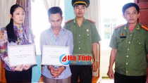 Dùng CMND giả để làm hộ chiếu, visa xuất cảnh
