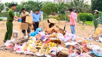 Tiêu hủy hàng hóa không rõ nguồn gốc