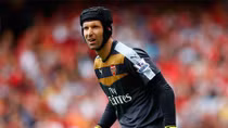 Kịch bản không tưởng của Cech & Nỗi ám ảnh của Wenger