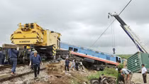 Nhức nhối tình trạng tai nạn giao thông đường sắt