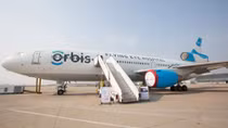 Tiếp nhận dự án “Bệnh viện bay Orbis năm 2015”