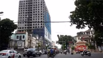 Vụ 8B Lê Trực: Nếu tháo dỡ chậm Sở Xây dựng sẽ vào cuộc