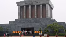 Lãnh đạo Đảng, Nhà nước, Mặt trận Tổ quốc Việt Nam dâng hương tưởng niệm Chủ tịch Hồ Chí Minh