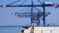 Tiếp tục thí điểm thực hiện bình ổn giá xếp dỡ container cảng Cái Mép - Thị Vải