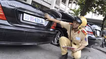 331 xe ‘biển nước ngoài’ hết hạn sử dụng nhưng chưa thu hồi biển số