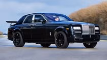 Hé lộ hình ảnh đầu tiên của chiếc SUV mang thương hiệu Rolls-Royce