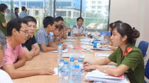 Đến tận chung cư đăng ký thường trú cho người dân