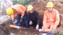 Thời tiết bất lợi ảnh hưởng đến việc cấp điện tại Hà Nội