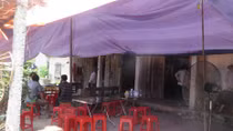 Bé trai 4 tuổi chết đuối ngay ở ao trong xóm