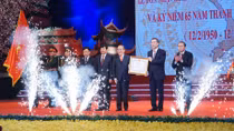 Chủ tịch Quốc hội Nguyễn Sinh Hùng dự Lễ kỷ niệm 65 năm ngày thành lập tỉnh Vĩnh Phúc