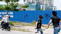 Thiếu nữ 19 tuổi rủ bạn đánh người yêu, một người thiệt mạng