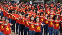 Học sinh, sinh viên cả nước tự hào kỷ niệm 65 năm ngày truyền thống