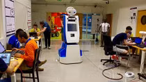 Ngạc nhiên với Robot chống lỡ chuyến bay